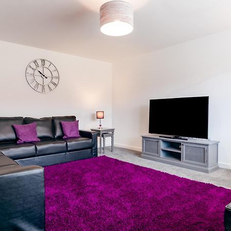 Вилла Oakley - Large, Elegant, Dog Friendly & Parking Уитби Экстерьер фото
